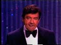 oscar ceremony with the two great performers showing what they think about film directors