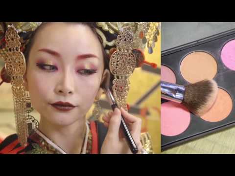 MAQUILLAJE DE GEISHA