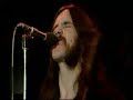 mot�rhead - overkill 1979 only way to feel the noise is when it's good and loud, so good you can't believe it screaming with the crowd, don't sweat it, get it back to you, don't sweat it, get it back to you, overkill, overkill, overkill on your feet you feel the beat, it goes straight to your spine, shake your head you must be dead if it don't make you fly, don't sweat it, get it back to you, don't sweat it, get it back to you, overkill, overkill, overkill (instrumental) know your body's made to move, you feel it in your guts rock 'n' roll ain't worth the name if it don't make you strut, don't sweat it, get it back to you, don't sweat it, get it back to you, overkill, overkill, overkill