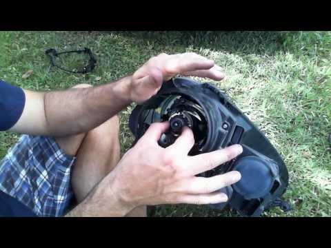 How to replace headlight bulb for a Volkswagen VW GTI MKV, MK5 (late 2000s)