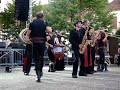 fanfare excellente 
j'espere qu'on aura le budget pour vous faire venir l'ann�e prochaine aux ar�nes de dax.continuez comme ca!!