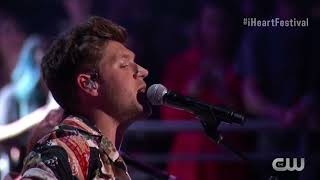 Niall Horan performing at IHeartRadio Festival 201