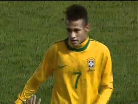 goll - GOOOOOOOOOOOOL!!!!! DO BRASIL!!!!!!!!! Mais um golaço da Seleção Brasileira. Lucas recebe na direita, pedala na frente do marcador e toca para Neymar, sozinh...