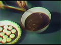 Chiquita Banana Helps the Pieman