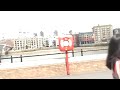 walking by the Thames.mpg