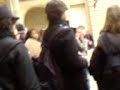 Manifestation � la mairie de Noyon