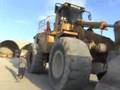 992 Cat Loader Walk around