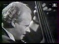 this is a part of a show recorded by the bbc in the 60' featuring willie smith and two musicians.
willie the lion smith is one of the three giants of harlem stride piano with james p. johnson and fats waller, beginning his career in the 20'.

i don't know about copyright, i put it here only for musical tribute to this great man. if it's not allowed just send me a mail and i will remove these movies...


c'est une partie d'un enregistrement fait par la bbc dans les 60' et diffus� par m6 dans les ann�es 80, du pianiste wille the lion smith, l'un des 3 g�ants du stride piano de harlem des ann�es 20-30.

je ne connais pas les droits de diffusion de ces vid�os, et peut les retirer sur simple demande si cela pose probl�me.
