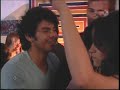 JM enojado porque MC se va de revent�n