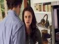 Official Twilight Sneak Peek & Bedroom Scene