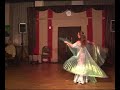 Tanz mit Isis-Wings