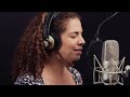 Vanessa da Mata: webclipe 