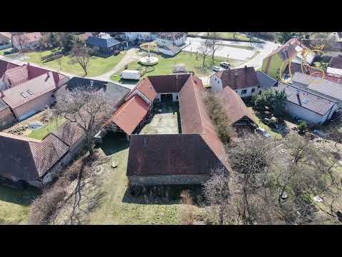 Video Rodinný dům s příslušenstvím a pozemky, Budišov