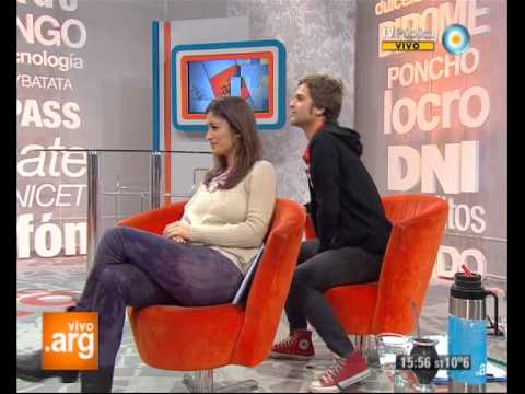 Fabiana - Homenajeamos a la gran voz femenina del rock nacional, Fabiana Cantilo. Recorremos su trayectoria en la música: los años ochenta, el grupo de rock teatral la...