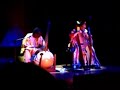 Toumani Diabate et Katell Boisneau au Louvre Toumani Diabate et Katell Boisneau au Louvre