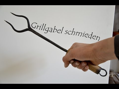 Grillgabel mit Eichenholzgriff selber schmieden