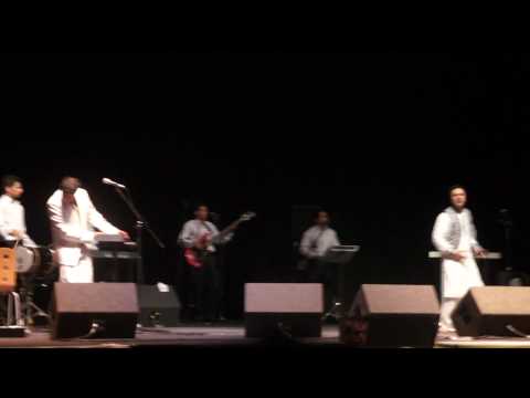 Manmohan Waris - Ni Aaja Bhabi Live 2010 **HD**