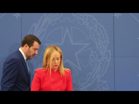 Italien: Vize-Ministerprsident Matteo Salvini (Lega-Chef) bersteht Misstrauensvotum wegen Russland-Kontakten