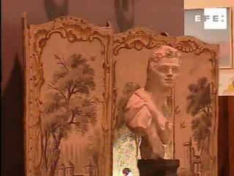 Cr�neos de mono, diamantes y picassos en feria de antig�ed...