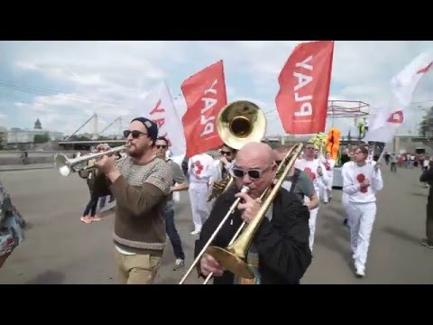 Открытие летнего сезона PLAY! в Парке Горького и МУЗЕОНЕ