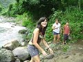 LA CABRA ALBINA EN PASADIA 4X4 EN EL RIO 084.AVI
