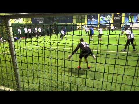 Halowa Liga Bemowska, II liga, 3. kolejka: WARIATY KUCHARA – CONTRA