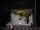 op�ra en trois actes (1924)
livret du compositeur leo? jan�cek dapr�s li?ka bystrou?ka de rudolf tesnohl�dek
en langue tch�que
nouvelle production

direction musicale dennis russell davies
mise en sc�ne andr� engel
d�cors nicky rieti
costumes elizabeth neumuller
lumi�res andr� diot
dramaturgie dominique muller
chef des choeurs alessandro di stefano

le garde-chasse jukka rasilainen
sa femme mich�le lagrange
linstituteur david kuebler
le pr�tre roland bracht
hara?ta paul gay
la renarde elena tsallagova
le renard hannah esther minutillo

le 26 octobre paris bastille
