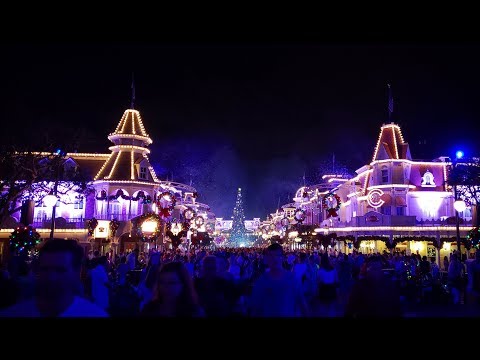 Mickey's Very Merry Christmas Party Parade: Once Upon A Christmastime (Kingdom Canucks)