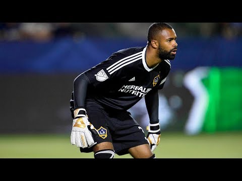 Video: SAVE! Diop makes a breathtaking save on Graham Zusi