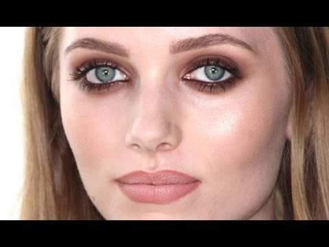 Grunge - YSL Le Teinte Idole http://tidd.ly/7c9c3429 RT Expert Face Brush http://www.pomltd.com/makeup-c8/brushes-c6/real-techniques-expert-face-brush-p898 Illamasqua...