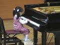 3-year-old Hiyori plays piano