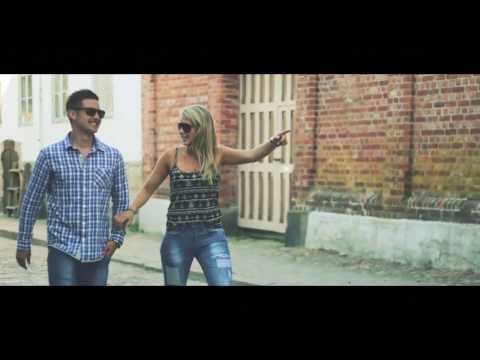 bh - Spotify: http://alturl.com/3jx99 iTunes: http://alturl.com/bpamv Wimp: http://alturl.com/dtp7f Music video by JokR performing BH. (C) 2013 Starone Music, und...