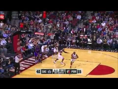 Marcus Camby blocks John Salmon from behind