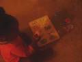 videos de 1 year old Eden says numbers and puts puzzle together.