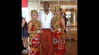 GlobeTrotter Jon Haggins TV in Kuching and Kuala Lumpur, Malaysia
