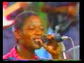 dindo yogo live performance