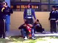 El desmadre de las alumnas del grupo 102 frente a la sala de computación