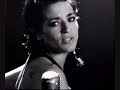 Bebe malo (μετάφραση-translate)
