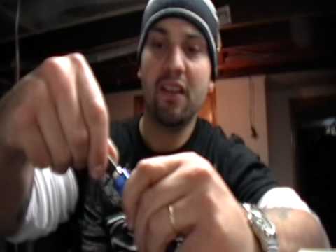 Ecig Mods - My first 6volt ecig mod made with a 99 cent pen flashlight I picked up at my local 99 cent store and the connector cost $3.99 for a pack of 2. I've never see...