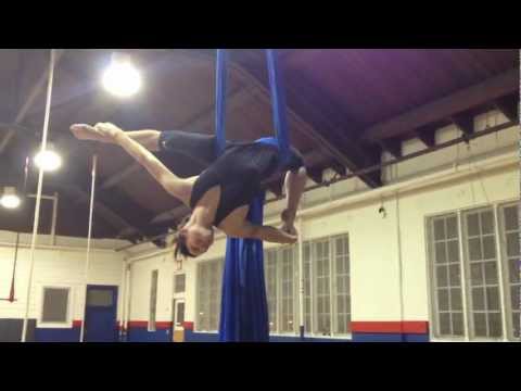 How To | Aerial Silks | Hip Key Swing Seat
