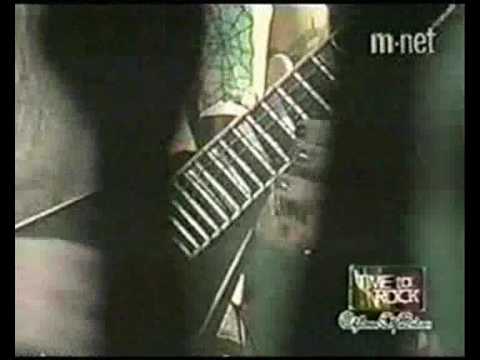 Children Of Bodom - Warheart (live in Seoul 2001)