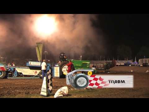Tractorpulling - complete class / volledige klasse 4500kg supersport Putten Beachpull 2014.
