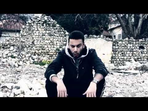 miming - Çizgiciler Productions sunar.. Antakya'dan Miming ile Mert Umul'un Saf Dışı isimli şarkısına çekmiş olduğu video klip. İyi Seyirler :) Yönetmen: Recep FAKİRO...
