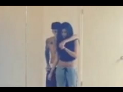 Justin Bieber 'Life Is Worth Living' - FIRST LISTEN!