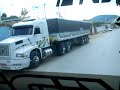 caminhao ford 2422 entrando em medina