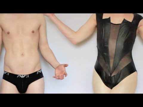 dragqueen - Today I'm going to show your ass how I pad my hips. Pay attention! Facebook : https://www.facebook.com/TheSkarletSt... Twitter : @SkarletStars https://twitte...