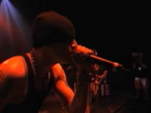 Crawling - Linkin Park Crawling (Live) Warner Bros. Records © 2010 WMG Subscribe for new music: http://bit.ly/RTaVFI More Linkin Park videos: http://youtube.com/linkinp...