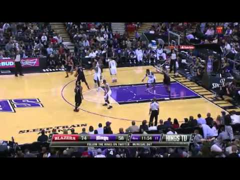 Nicolas Batum throws it down on the Kings
