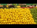 I saw this film a couple of weeks ago at my local film festival and was VERY impressed with the cinematography, in depth look at chemical use and factory intensive farming and business practices. Go robertkennerfilms.com to see where this film will be shown and which film festivals to patronize. Thanks to Jeff Figearo ( /user/jfhealthyandfit ) for bringing this clip to my attention. Entertainment Weekly: 