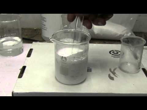 how to dissolve benzoic acid